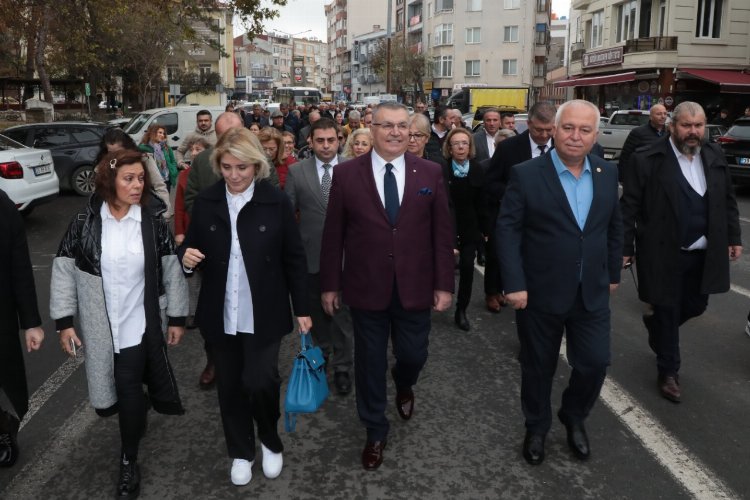 Kesimoğlu: “Yine sizinle yürümek istiyorum, benimle bu yolculuğa var mısınız?”