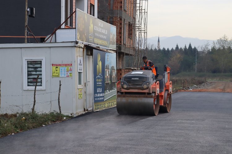 Kocaeli İzmit'te Atatürk Mahallesi’nde asfalt tamam