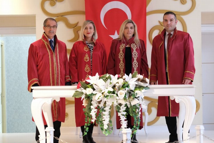 Kocaeli İzmit'te 2 bin 818 adet nikah kıyıldı