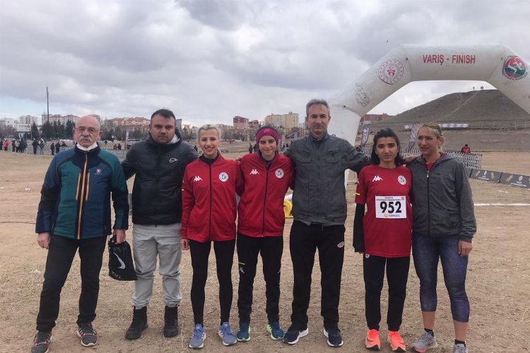 Kocaeli İzmitli atletler, Ankara’dan mutlu döndü