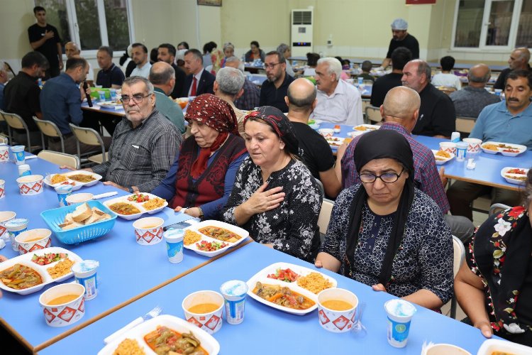 Körfez Cemevi’nde Muharrem ayı orucu