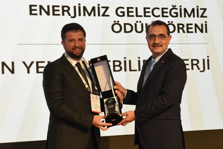 Kırsal seminerler Akfen'e ödül getirdi