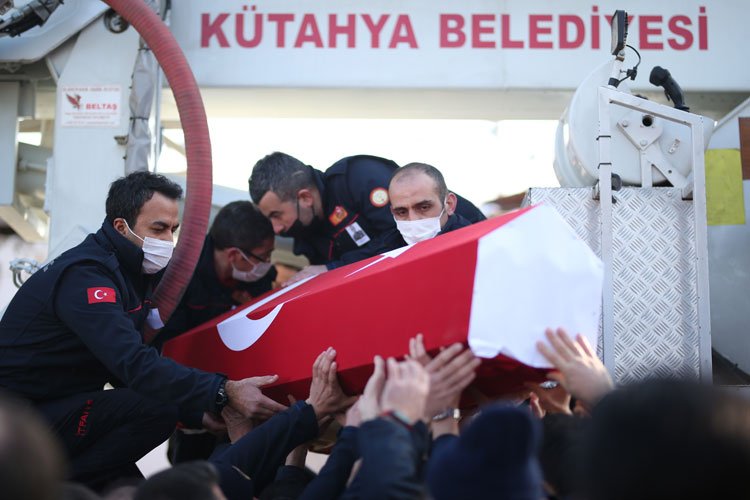 Kütahya'da itfaiye eri son yolculuğuna uğurlandı