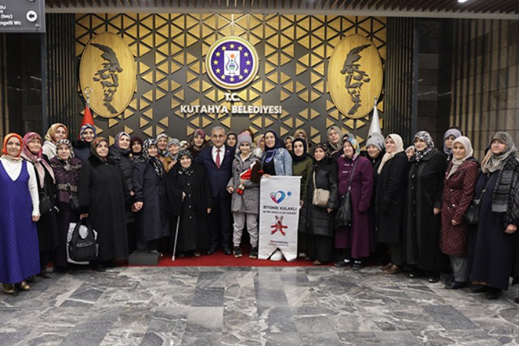 Kütahya'da büyüklerden Başkan Işık'a teşekkür