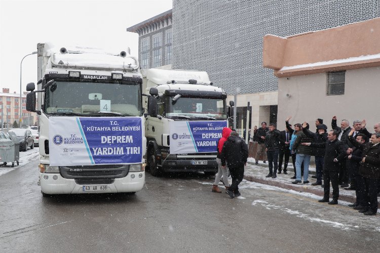 Kütahya'dan 2 tır daha yola çıktı