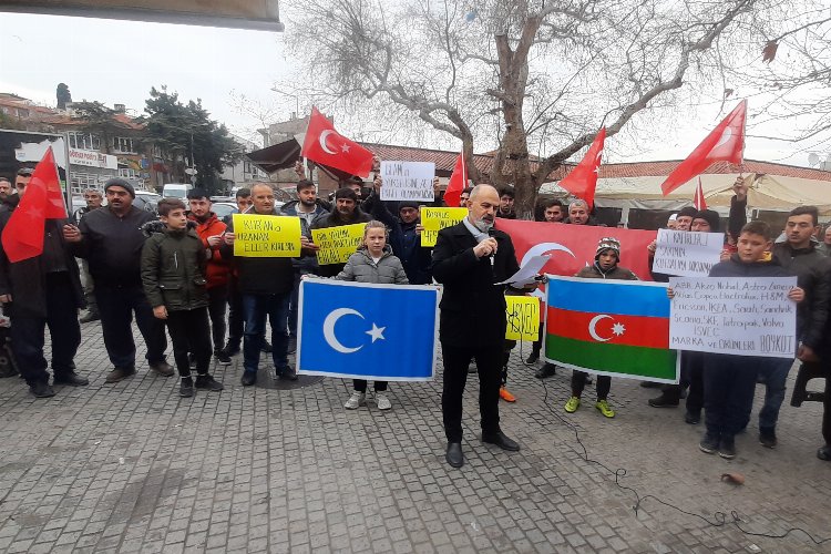 Kutsal saygısızlığa Mudanya'dan Paludan’ı yakarak tepki gösterdiler