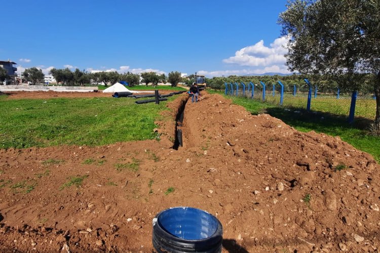 Manisa'da imara yeni açılan bölgede altyapı çalışması