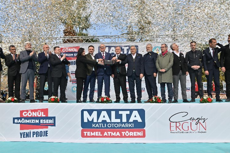 Manisa'da Malta Parkı Katlı Otoparkı’na temel