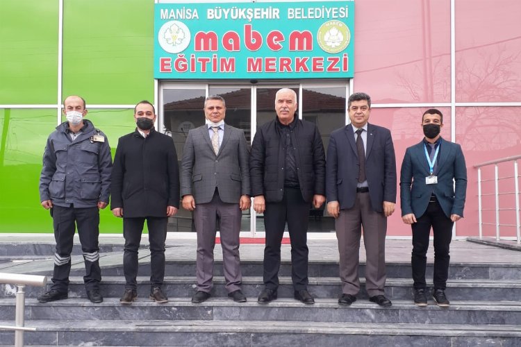 Manisa'da MHP'li Güzgülü'nden Kula ve Selendi ziyaretleri