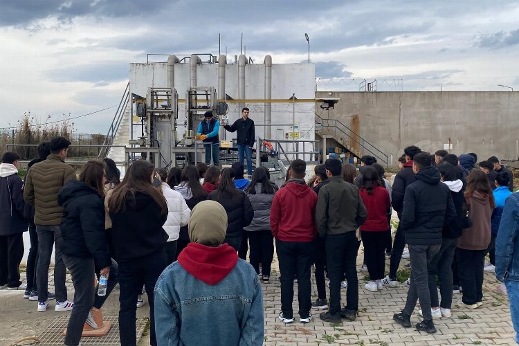 Manisa'da öğrencilerden Salihli AAT’ye ziyaret