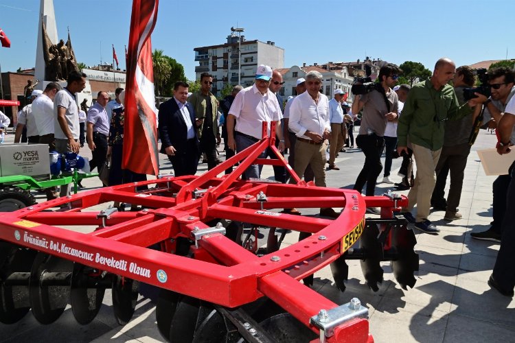 Manisa'da tarımsal desteğe devam