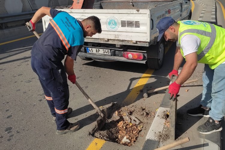 Manisa'da yağışlı havaya karşı önlem