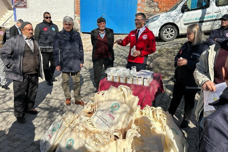 Manisa Yunusemre'de hayvan üreticilerine antiparaziter desteği