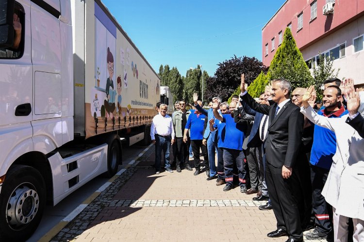 MEB 'özel öğrencilere' eğitim kitlerini gönderdi