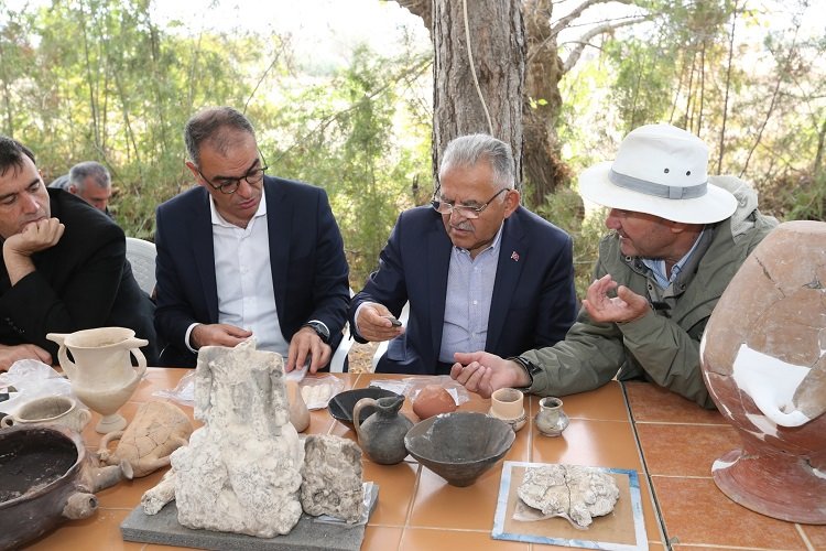 Memduh Büyükkılıç'tan 'UNESCO mesajı