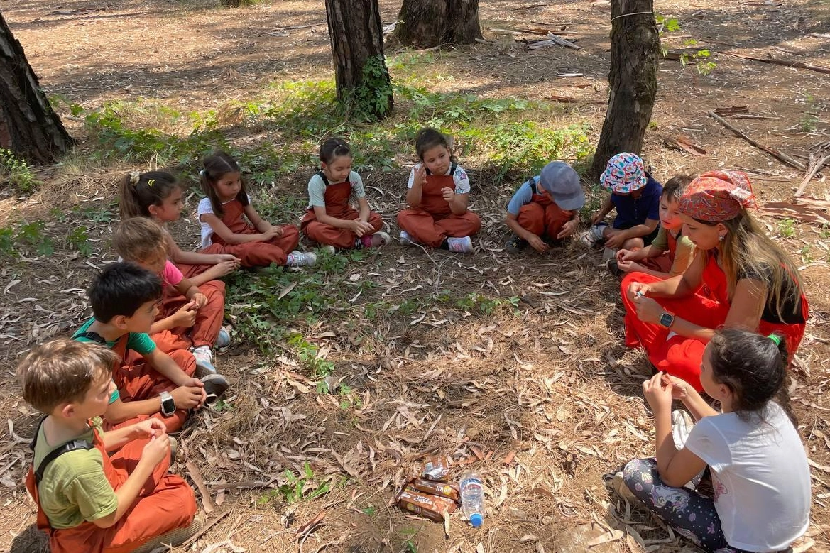 Muğla'da minikler Tıbbi Bitkiler Koleksiyon Bahçesini ziyaret etti