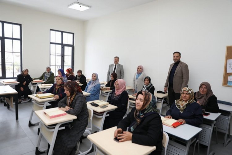 Mustafa Palancıoğlu'ndan MELMEK kurslarına ziyaret