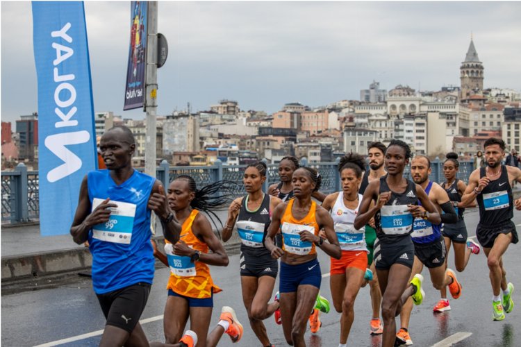 N Kolay İstanbul Yarı Maratonu pazar günü koşulacak