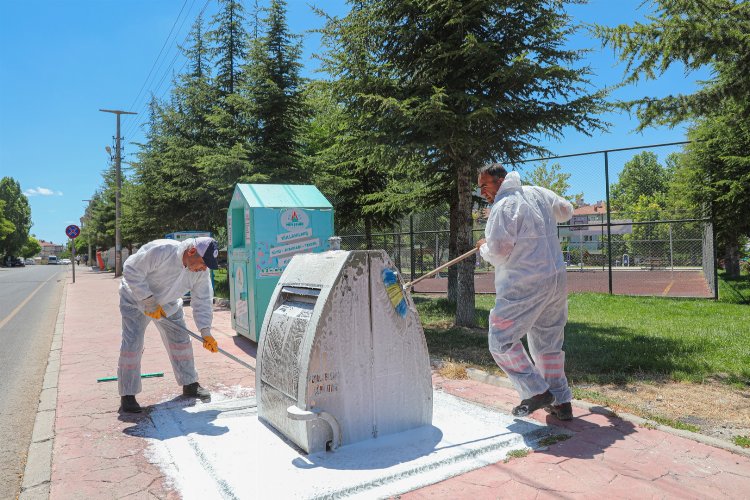 Nevşehir Belediyesi'nden 'konteynır' mesaisi