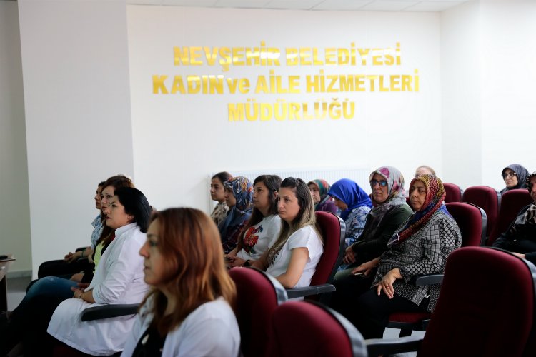 Nevşehirli kursiyerlere 'Narkotik Anne' semineri