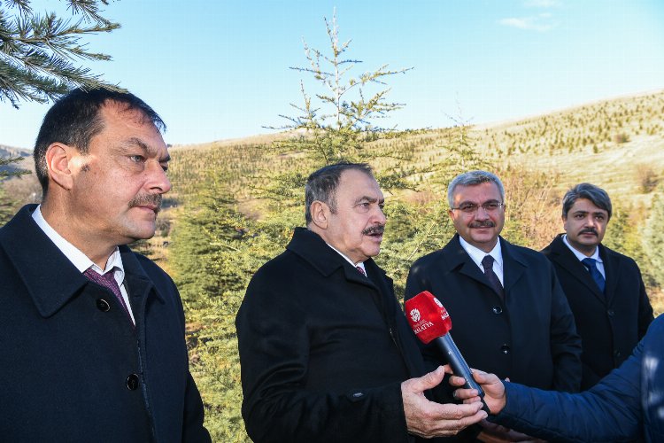 Prof. Dr. Eroğlu'ndan Dünya Kayısı Ticaret Merkezi'ne ziyaret