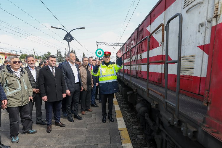 Sakarya'dan 44 konteyner daha yola çıktı