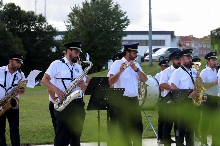 Sakarya Kent Orkestrası Yenkent'i neşelendirdi