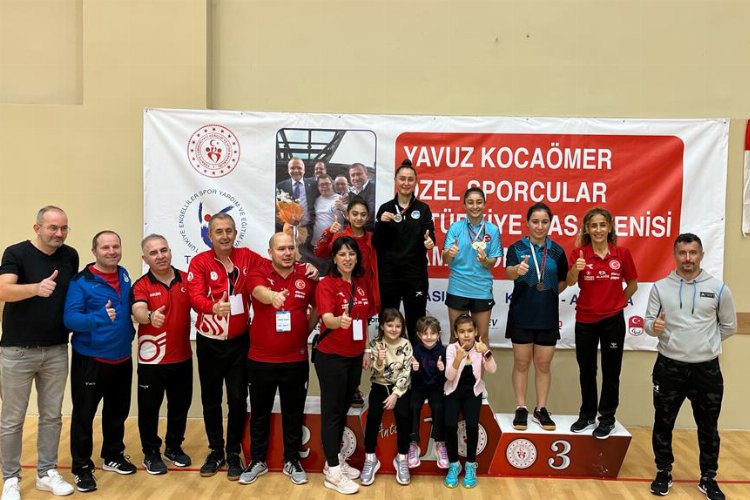 Sakaryalı sporculardan 'masa'da özel derece