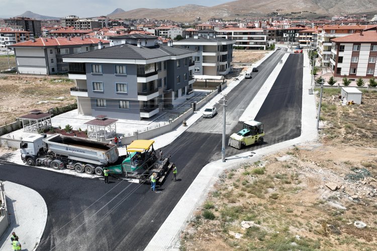 Selçuklu'da asfalt sezonu yoğun tempoda