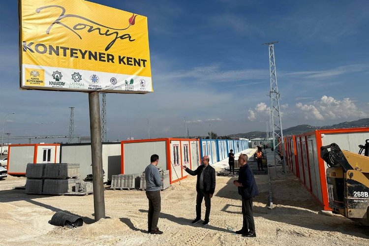 Selçuklu'dan Hatay'daki 'Konya Konteyner Kent'e inceleme