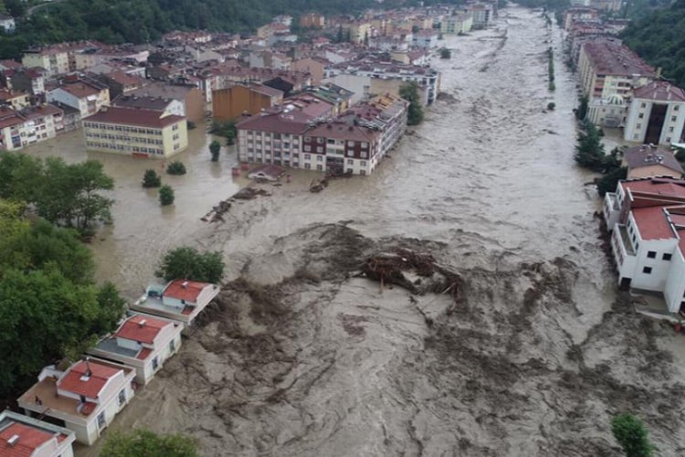 Akdeniz'e kuvvetli yağış ve sel uyarısı