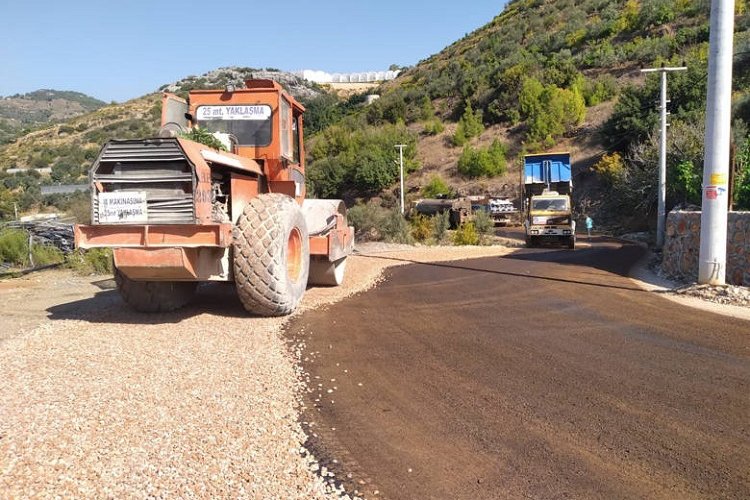 Alanya Özvadi grup yolu asfaltlandı