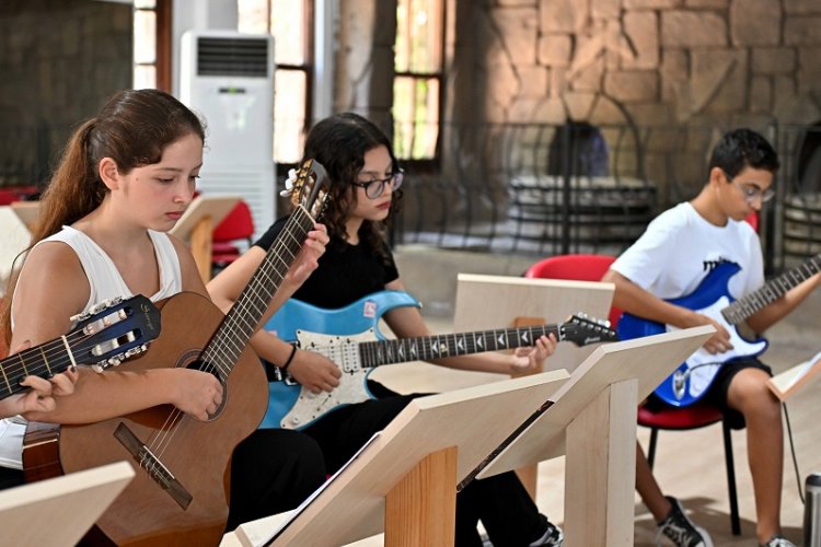 Antalya Muratpaşa'da yaz dönemi kursları devam ediyor