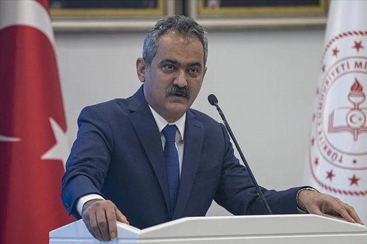 Bakan Özer: "Okullar ile veliler arasındaki para ilişkisi ortadan kaldırıldı"