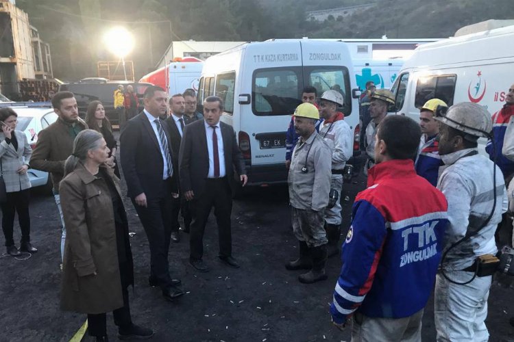 Barolar Birliği mağdurlara destek için Amasra'da