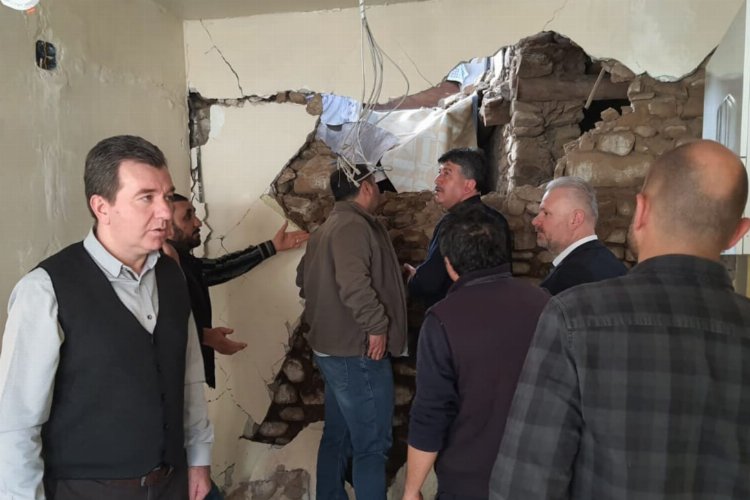 Bergama Belediye Başkanı afet bölgesinde