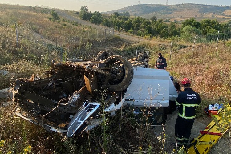 Bursa'da otoyolda trafik kazası: 5 yaralı