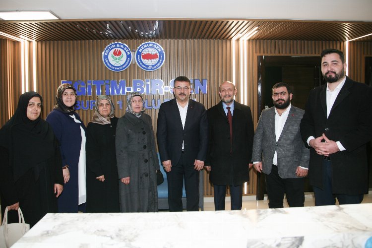 Bursa'da Saadet Partisi'nden Eğitim-Bir-Sen'e ziyaret