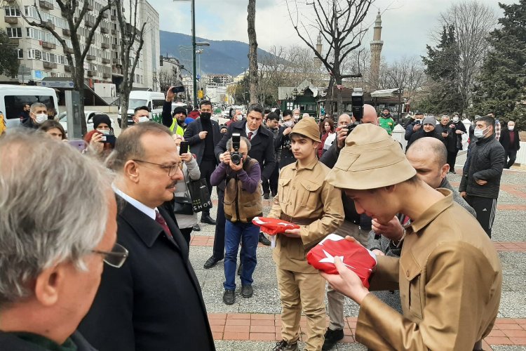 Bursa'da 'Saygı Alayı' ile gururlandıran anma