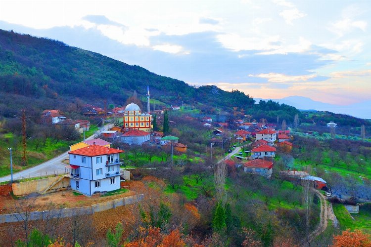 Bursa İznik'in Şerefiye Mahallesi'ne yeni muhtar atandı