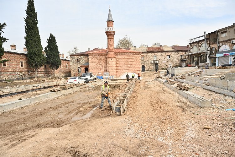 Bursa'nın kalbi 'Hanlar'da geri sayım