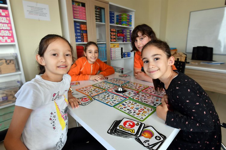 Bursa Osmangazi Bilgi Evleri'nde ikinci dönem hazırlığı