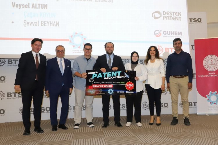 Bursa Patent Hackathonu'nda ödüller sahiplerini buldu