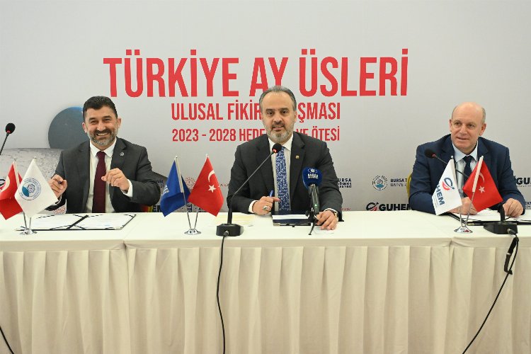 Bursa uzay mimarisinde yeni fikirleri arıyor