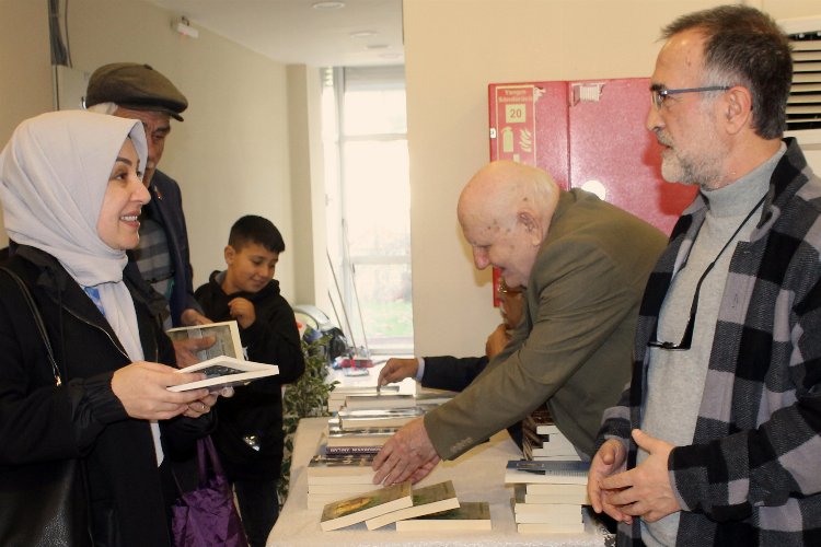 Bursa Yenişehir'de 'Kitap Fuarı'na yoğun ilgi