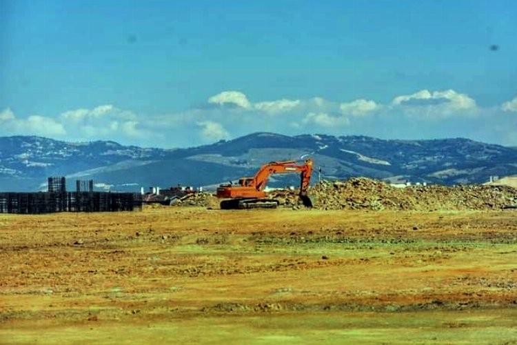 Bursa Yenişehir'de yatırımcıya modern sanayi sitesi