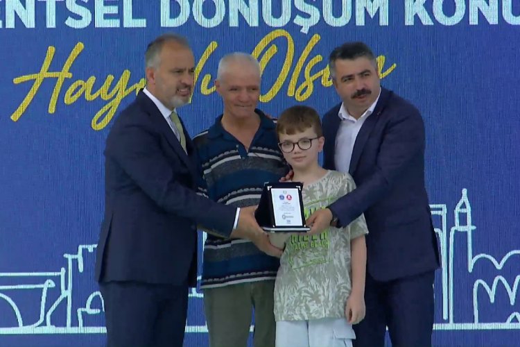 Bursa Yıldırım'da büyük dönüşüm... İlk anahtarlar teslim edildi