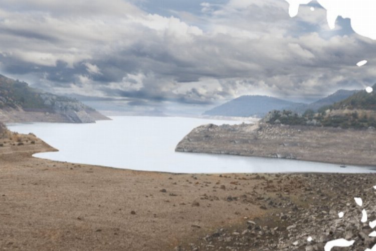 Çanakkale 'kaynak' tek dedi, 'su'da kısıtlamaya gitti!