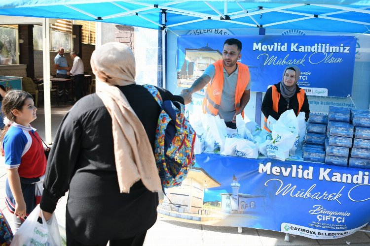 Çayırova'dan vatandaşlara kandil simidi