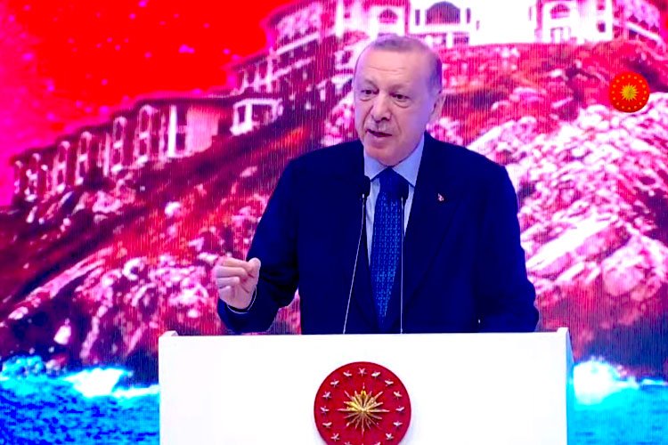 Cumhurbaşkanı Erdoğan: Demokrasinin altını hiç kimse oyamaz